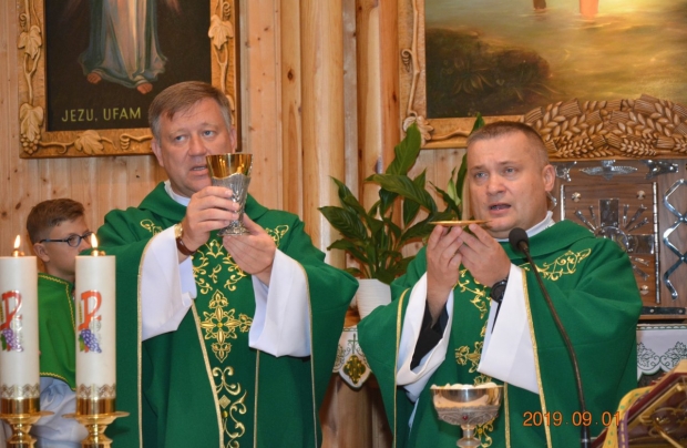 Przywitanie ks .Adama Turlińskigo w parafii pw. Św. Krzysztofa