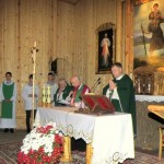 Powitanie Proboszcza Ks. Dariusza Tomkiela