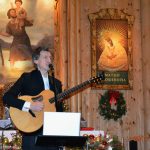 Koncert kolęd w wykonaniu Macieja Miecznikowskiego