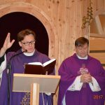 Obrzęd błogosławienia opłatków na stół wigilijny