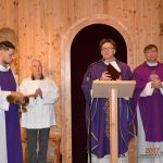 Obrzęd błogosławienia opłatków na stół wigilijny