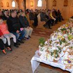 Poświęcenie pokarmów na stół wielkanocny