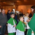 Obrzęd błogosławieństwa świecami i modlitwa za wstawiennictwem Św. Błażeja