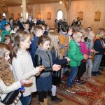 Msza Św z obrzędem poświęcenia różańców dzieciom z klas III przed I Komunią Św