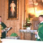 Podziękowanie ks. Andrzejowi za posługę kapłańską w naszej parafii