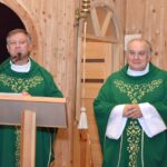 Przywitanie ks. Henryka z posługą duszpasterską w parafii