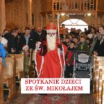 Spotkanie dzieci ze Św. Mikołajem