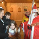 Spotkanie dzieci ze Św. Mikołajem