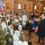 Koncert kolęd w wykonaniu chóru parafialnego i scholi dziecięco-młodzieżowej