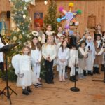 Koncert kolęd w wykonaniu chóru parafialnego i scholi dziecięco-młodzieżowej