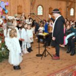 Koncert kolęd w wykonaniu chóru parafialnego i scholi dziecięco-młodzieżowej