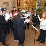 Koncert kolęd w wykonaniu chóru parafialnego i scholi dziecięco-młodzieżowej