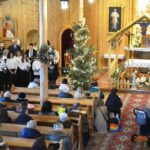 Koncert kolęd w wykonaniu chóru parafialnego i scholi dziecięco-młodzieżowej
